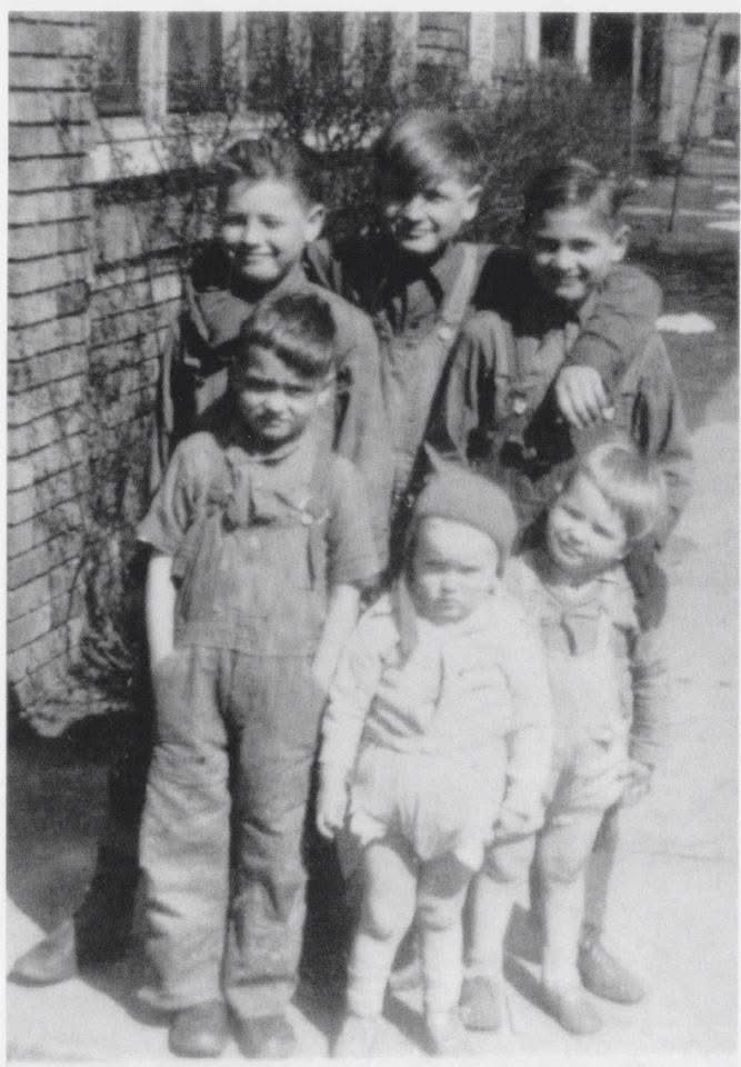 Vintage military portrait restoration - Before restoration